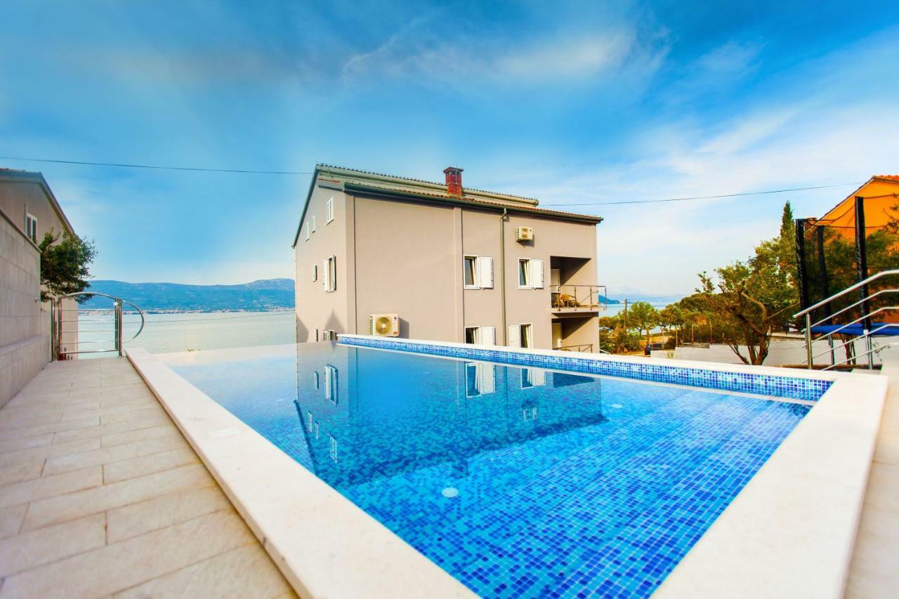 Villa Amica Trogir Exterior photo